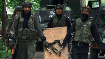 চিনের বিরুদ্ধে যুদ্ধ, চিনা বুলেটপ্রুফ জ্যাকেট পরেই কি লড়তে হবে ভারতীয় সেনাকে