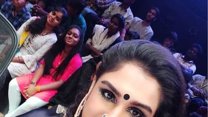 நாளை திருமணம்... பிக்பாஸ் வனிதாவிற்கு அம்மா மூலம் கிடைத்த அசத்தலான கல்யாண பரிசு...!