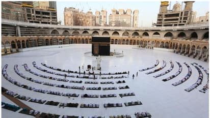 ഹജ്ജ് നിര്ത്തിവെയ്ക്കില്ല; തീര്ത്ഥാടകരുടെ എണ്ണം പരിമിതപ്പെടുത്തും, പുറത്തുനിന്നുള്ളവര്ക്ക് പ്രവേശനമില്ല