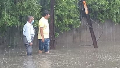 बिहार में अगले 48 घंटे तक आसमान से बरसेगी आफत, कई इलाकों में तेज बारिश