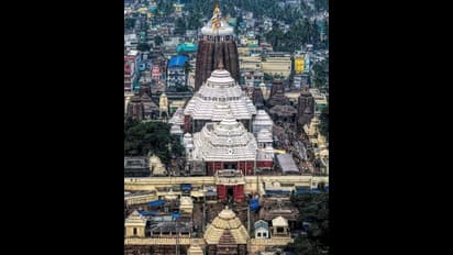 4 ದಶಕದ ಬಳಿಕ ನಕಲಿ ಕೀ ಬಳಸಿ ಪುರಿ ಜಗನ್ನಾಥನ ರತ್ನ ಭಂಡಾರ ಓಪನ್, ಖಜಾನೆ ಲೂಟಿ ಮಾಡಲಾಗಿದ್ಯಾ? 