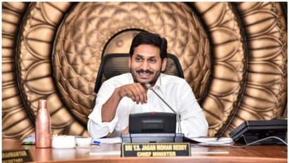 ലോക്ഡൗൺ കാലത്ത് അടിമുടി മാറിയ ആന്ധ്രയിലെ സര്ക്കാര് സ്കൂളുകള് കാണാം