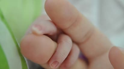 പാലക്കാട് പ്രസവശേഷം അമ്മയും കുഞ്ഞും മരിച്ചു, മരണം തൃശൂര് മെിക്കൽ കോളേജിൽ വച്ച്