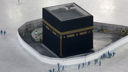 মহামারীর বিশ্বে মাত্র ১ হাজার জনকে হজের অনুমতি দিল সৌদি, শুরু হচ্ছে ২৯ জুলাই