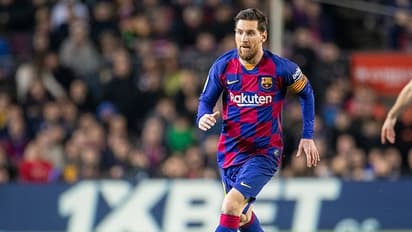 মেসিকে কিনতে ঝাঁপিয়েছে ইন্টার মিলান,ফের এলএমটেনের বার্সা ছাড়া নিয়ে জল্পনা