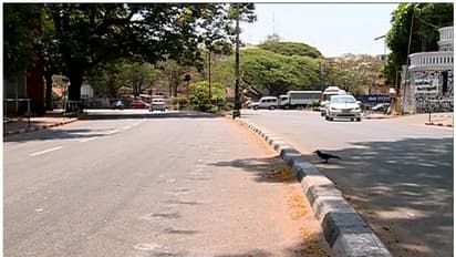 തിരുവനന്തപുരം നഗരത്തിൽ ഇന്നുമുതല് കർശന നിയന്ത്രണങ്ങൾ; ചാല, പാളയം മാർക്കറ്റിൽ പകുതി കടകള് മാത്രം