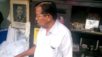 தன்னால் மற்றவர்களுக்கு பரவியிருக்குமோ என்ற மன உளைச்சல்.. தற்கொலை முடிவை எடுத்த இருட்டுக்கடை அல்வா உரிமையாளர்.!