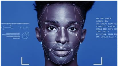 മുഖം നോക്കി 'ക്രിമിനലാണോ' എന്ന് പറയുന്ന സോഫ്റ്റ്‌വെയറിനെതിരെ പ്രതിഷേധം, വംശീയതക്ക് ബലമേകും എന്ന് ആക്ഷേപം