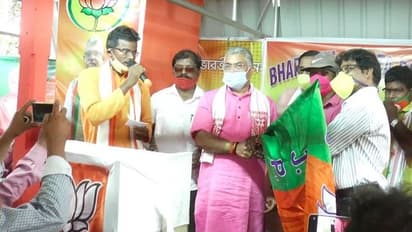 খড়্গপুরকে করোনা হাব বানিয়েছে টিএমসি,ফের বেফাঁস দিলীপ ঘোষ