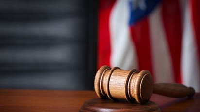 அமெரிக்க உச்ச நீதிமன்ற நீதிபதியாக பதவியேற்க உள்ள இந்தியர்..!! அதிபர் ட்ரம்ப் அதிரடி..!!