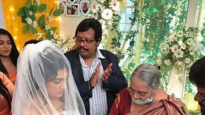 கிறிஸ்துவ முறைப்படி கொண்டாட்டமாக நடந்து முடிந்த வனிதா திருமணம்... வைரலாகும் போட்டோஸ்...!