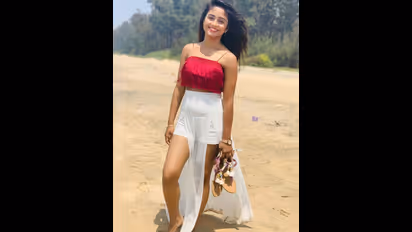 28 ಮಿಲಿಯನ್ ಫಾಲೋವರ್ಸ್ ಟಿಕ್ ಟಾಕ್ ಸ್ಟಾರ್ ಹೋಲುವ ಖಾಸಗಿ ವಿಡಿಯೋ ವೈರಲ್!