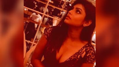 লো নেক-এ অচেনা গীতশ্রী, দেখুন তো চিনতে পারেন কিনা 'রাশি'র নায়িকাকে