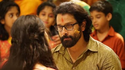 கல்யாண மாப்பிள்ளையா விக்ரம்... கலக்கலாக வெளியான கோப்ரா பட ஸ்டில்ஸ்!