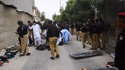 Karachi: 5 dead as terrorists attack Pakistan Stock Exchange building