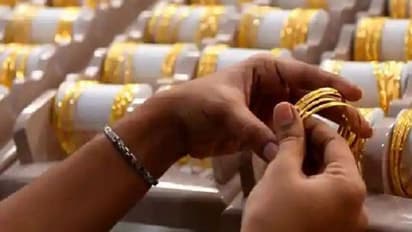 ಆಭರಣಕ್ಕೆ ಬೇಡಿಕೆ ಇಲ್ಲ, ಚಿನ್ನದ ದರ ಮಾತ್ರ ಕೆಳಗಿಳಿಯುತ್ತಿಲ್ಲ; 3 ವಿಚಿತ್ರ ಕಾರಣ!