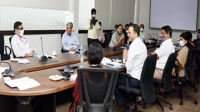 తెలంగాణలో కరోనా వైరస్ ఉద్ధృతి: ముగిసిన కేంద్ర బృందం పర్యటన