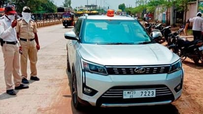 കാറിലെ നിയമലംഘനം ചൂണ്ടിക്കാട്ടി എസ്ഐ, തന്നെ നിയമം പഠിപ്പിക്കേണ്ടെന്ന് കലക്ടര്; പിന്നെ സംഭവിച്ചത്!