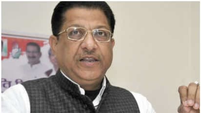 'കൊറോണയെ ഇങ്ങോട്ടയച്ചത് കൃഷ്ണഭഗവാൻ'; വിവാദ പ്രസ്താവനയുമായി കോൺഗ്രസ് നേതാവ്; മാപ്പ് പറയണമെന്ന് ബിജെപി