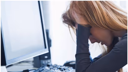 ಕುಳಿತಲ್ಲೇ ನಿದ್ದೆ ಮಾಡಿದರೆ ನೀವು ಸುಖ ಪುರುಷರಲ್ಲ, ಅಭ್ಯಾಸ ಬದಲಿಸಿಕೊಂಡರೆ ಒಳಿತು!