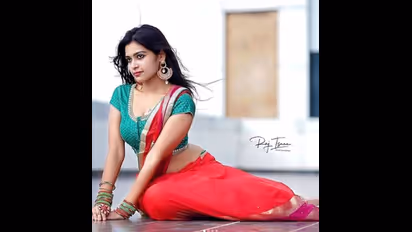 கொசுவலை போல் இருக்கும் சேலையில்... இடுப்பழகை எடுப்பாய்  காட்டி போஸ் கொடுக்கும் நடிகை தர்ஷா குப்தா..!