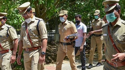 தயவுசெய்து ப்ரண்ட்ஸ் ஆஃப் போலீஸ் அமைப்பை கலைத்து விடுங்கள்.!! சாத்தான்குளம் சம்பவத்தால் வலுக்கும் கோரிக்கை..!!