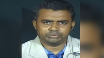 ' গণতন্ত্রের পক্ষে অশনিসংকেত', আরামবাগ টিভির সম্পাদকের গ্রেফতারিতে সরব বিশিষ্টজনেরা