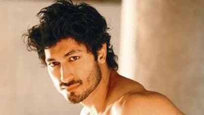 டாப் ஹீரோக்களுக்கு இணையாக ரசிகர்கள் பட்டாளத்தை வைத்திருக்கும் மிரட்டல் வில்லன்கள்