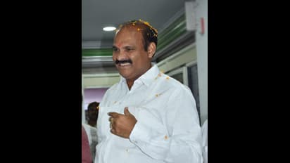 కొలుసు పార్థసారథి: బాల్యం, విద్యాభ్యాసం, వ్యక్తిగత జీవితం, రాజకీయ ప్రస్థానం