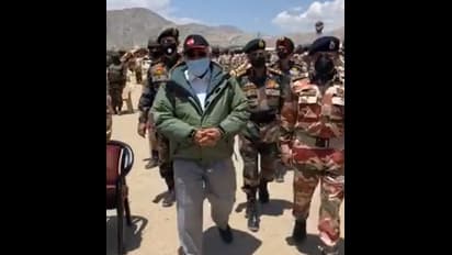 #UnmaskingChina:லே சிகரத்தில் தில்லு காட்டிய மோடி..!! ரத்தம் கொதிக்கும் சீனா..!!