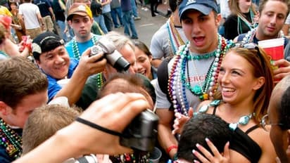 বিশ্বের এই ১০ দেশ, যেখানে ফি-বছর বসে সবচেয়ে বড় যৌন মেলা, জানুন সেই কাহিনি