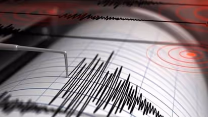 Earthquake of 3.6 magnitude jolts Srinagar in Jammu and Kashmir, tremors send panic