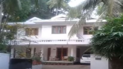 பிரமிக்க வைக்கும் நடிகை நயன்தாராவின் லைப் ஸ்டைல்...! வாங்க அவருடைய வீட்டை பார்க்கலாம்..!