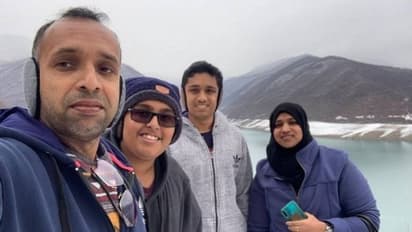 ഭാര്യയെടുത്ത ടിക്കറ്റ് തുണച്ചു; നൗഫലിനെയും കൂട്ടുകാരെയും തേടി എത്തിയത് 30 കോടി !