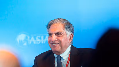 This is what Ratan Tata has to say about demonetisation