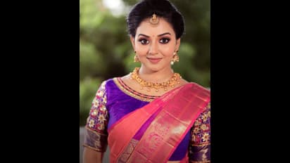 நாயகி சீரியலில் இருந்து விலகியது உண்மையா? என்ன காரணம்... நடிகர் வித்யா பிரதீப் வெளியிட்ட தகவல்!