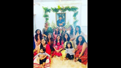 இறந்த கணவரின் கட்-அவுட்டை பக்கத்தில் நிற்க வைத்து நடிகை மேக்னா ராஜுக்கு நடந்த வளைகாப்பு..!