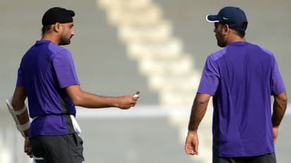 என்னை ஏன் டீம்ல இருந்து தூக்குனாங்கன்னே தெரியல.. தோனிகிட்ட கேட்டும் பதில் கிடைக்கல - ஹர்பஜன் சிங்