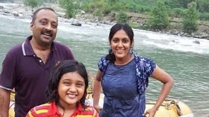 மாறாத இளமையில்... அன்று போல் இன்றும் ஜொலிக்கும் நடிகை தேவதர்ஷினி குடும்பத்துடன்! புகைப்பட தொகுப்பு