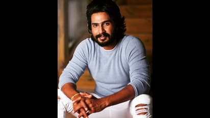 விஷ்ணு விஷால் பிறந்தநாளுக்கு காதலி கொடுத்த சர்பிரைஸ்..! நடு இரவில் களைகட்டிய கொண்டாட்டம்..!