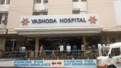 నారాయణ కాలేజీ ఘటన: మెరుగైన చికిత్స కోసం ముగ్గురు విద్యార్ధులు యశోద ఆసుపత్రికి తరలింపు