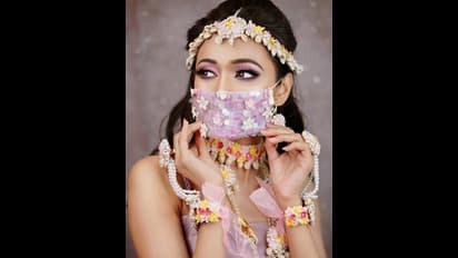 திருமண உடைக்கு மேட்சிங்காக முக கவசங்கள்..! ட்ரெண்டாகும் புதிய ஃபேஷன்...!