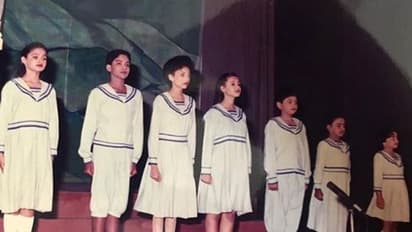 இந்த புகைப்படத்தில் இருக்கும் விஜய் பட நடிகை...! யார் தெரியுமா..?