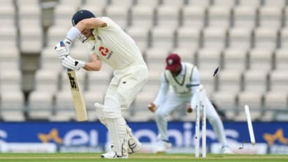 க்ளீன் போல்டு.. இங்கிலாந்து வீரரின் ஸ்டம்ப்பை பிடுங்கி எறிந்த கேப்ரியல்..! செம பவுலிங் வீடியோ