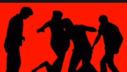 பல பெண்களுடன் தொடர்பு... நடிகைக்கு பணத்தை வாரி இறைத்த பைனான்சியரை கூலிப்படையை ஏவி கொலை செய்த மனைவி...!