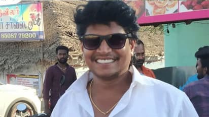 கூட இருந்தே குழி பறித்த நண்பர்கள்.. ஜாமீனில் எடுத்து பிரபல ரவுடி சல்லி சல்லியாக வெட்டி படுகொலை..!