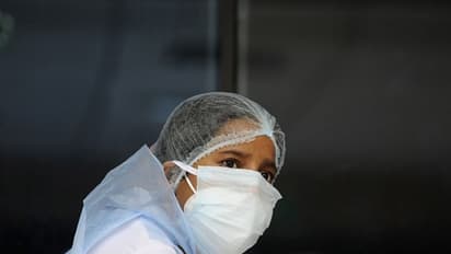 देश के छह राज्यों में कोरोना संक्रमण से हो रहे हैं हालात खराब, दिल्ली में हुआ सुधार