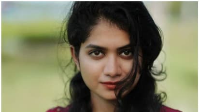 വിവാദമായ ഫോട്ടോഷൂട്ട്, ക്ഷമ ചോദിച്ച് നടി അനാര്ക്കലി