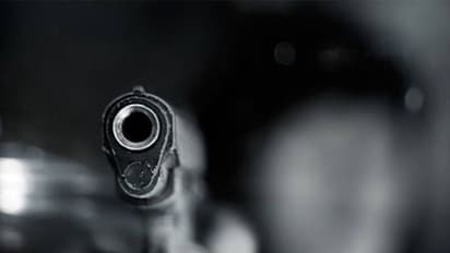 സമുദായം മാറി വിവാഹം; 22 കാരിയെ വെടിവച്ച് കൊന്ന് അമ്മാവന്‍, അറസ്റ്റ്