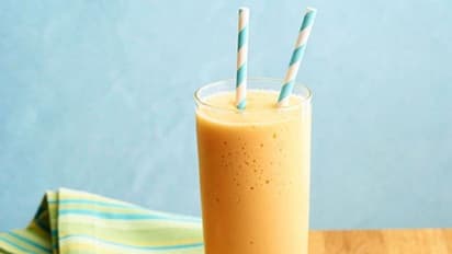 ഹെൽത്തിയും ടേസ്റ്റിയും; പപ്പായ കൊണ്ട് കിടിലൻ മിൽക്ക് ഷേക്ക് ഉണ്ടാക്കിയാലോ....